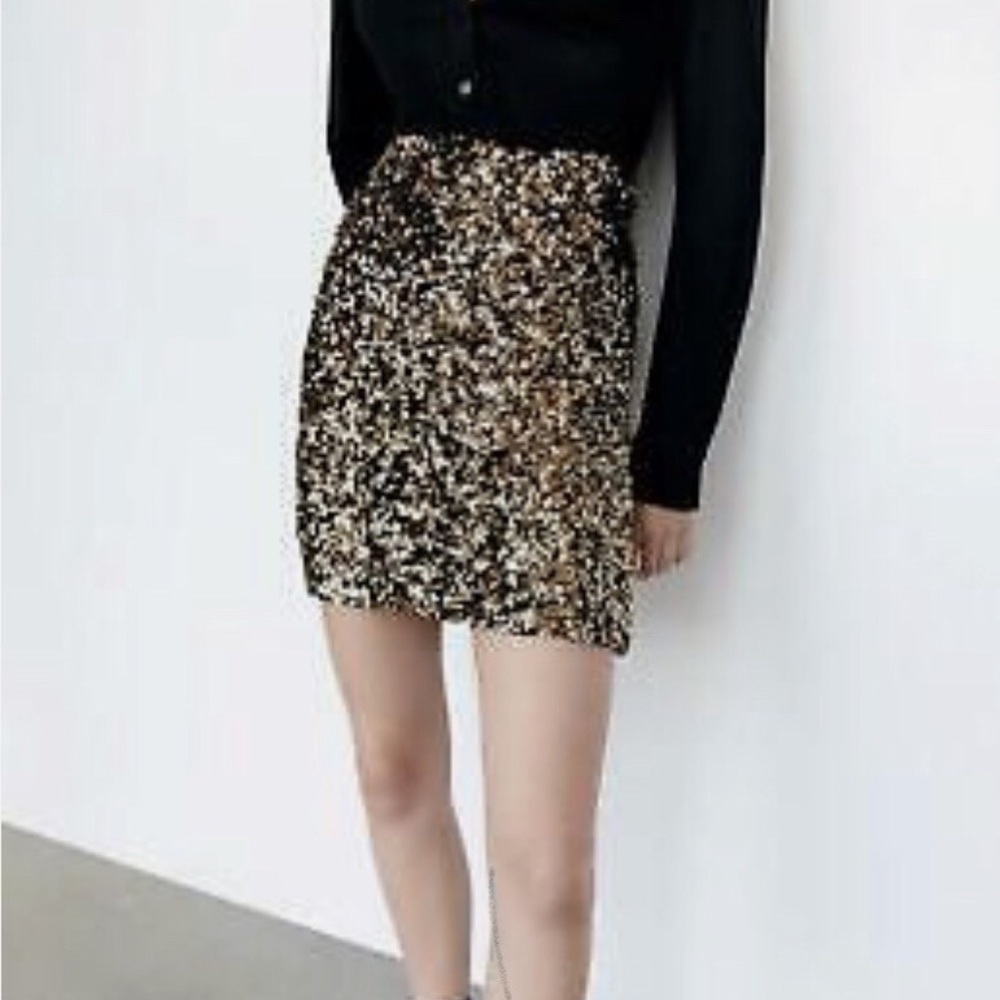 ZARA GOLD SEQUIN MINI SKIRT SPARKLY PARTY GLAM CLUB WEAR SIZE XS **NWT** - Picture 11 of 12